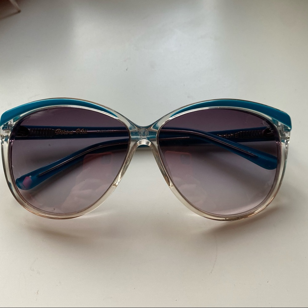 Sabre sunglasses - like new, never worn